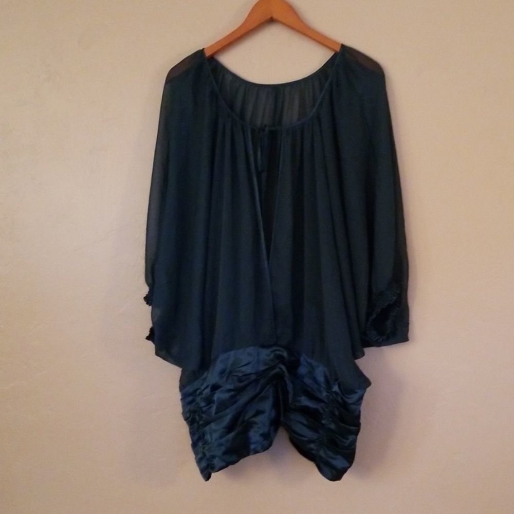 KIM PARRISH COLLECTION teal sheer polyester Top